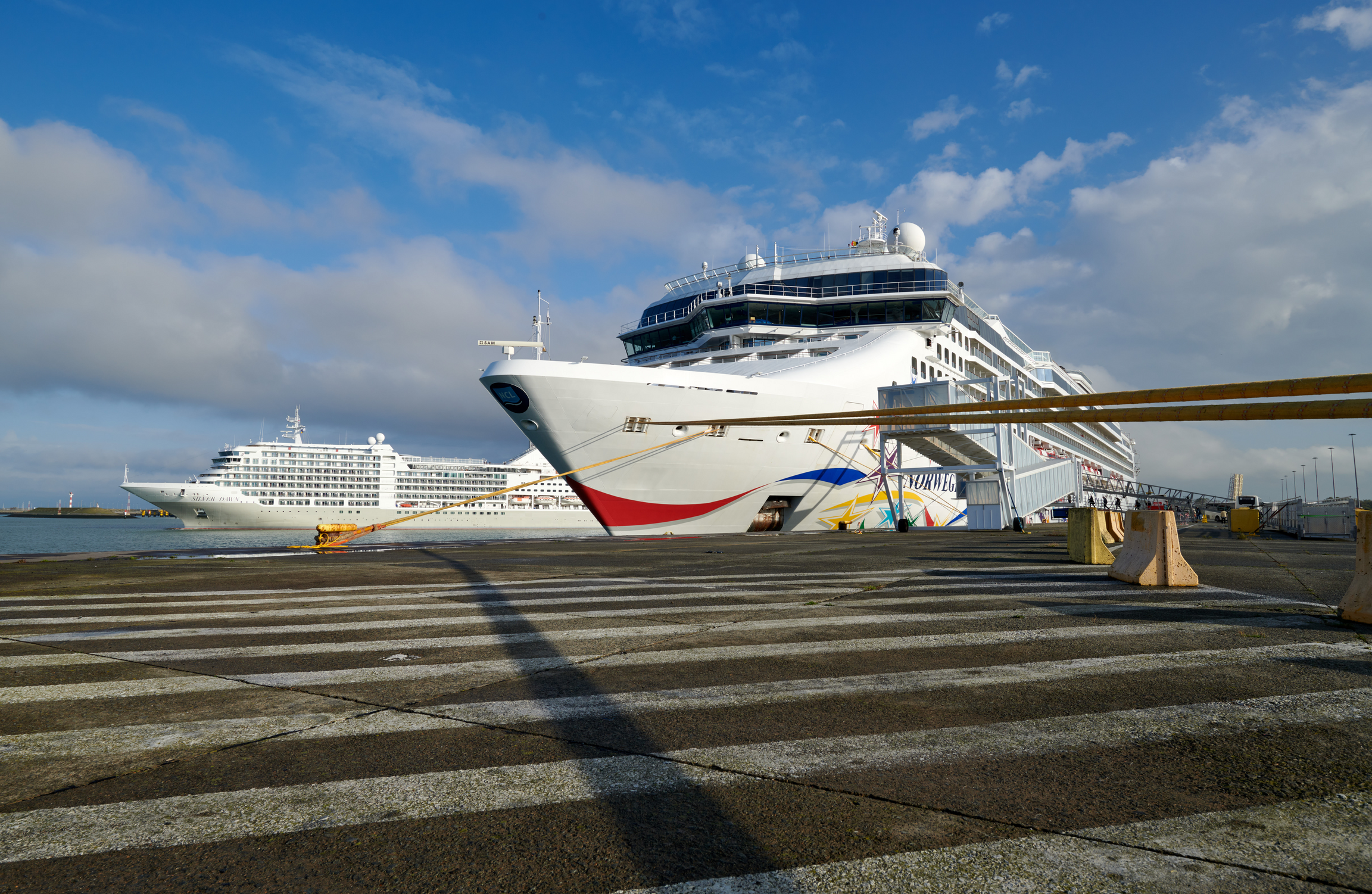 Medium-Cruise_NORWEGIAN STAR_NCL_2023_MLZ_0891