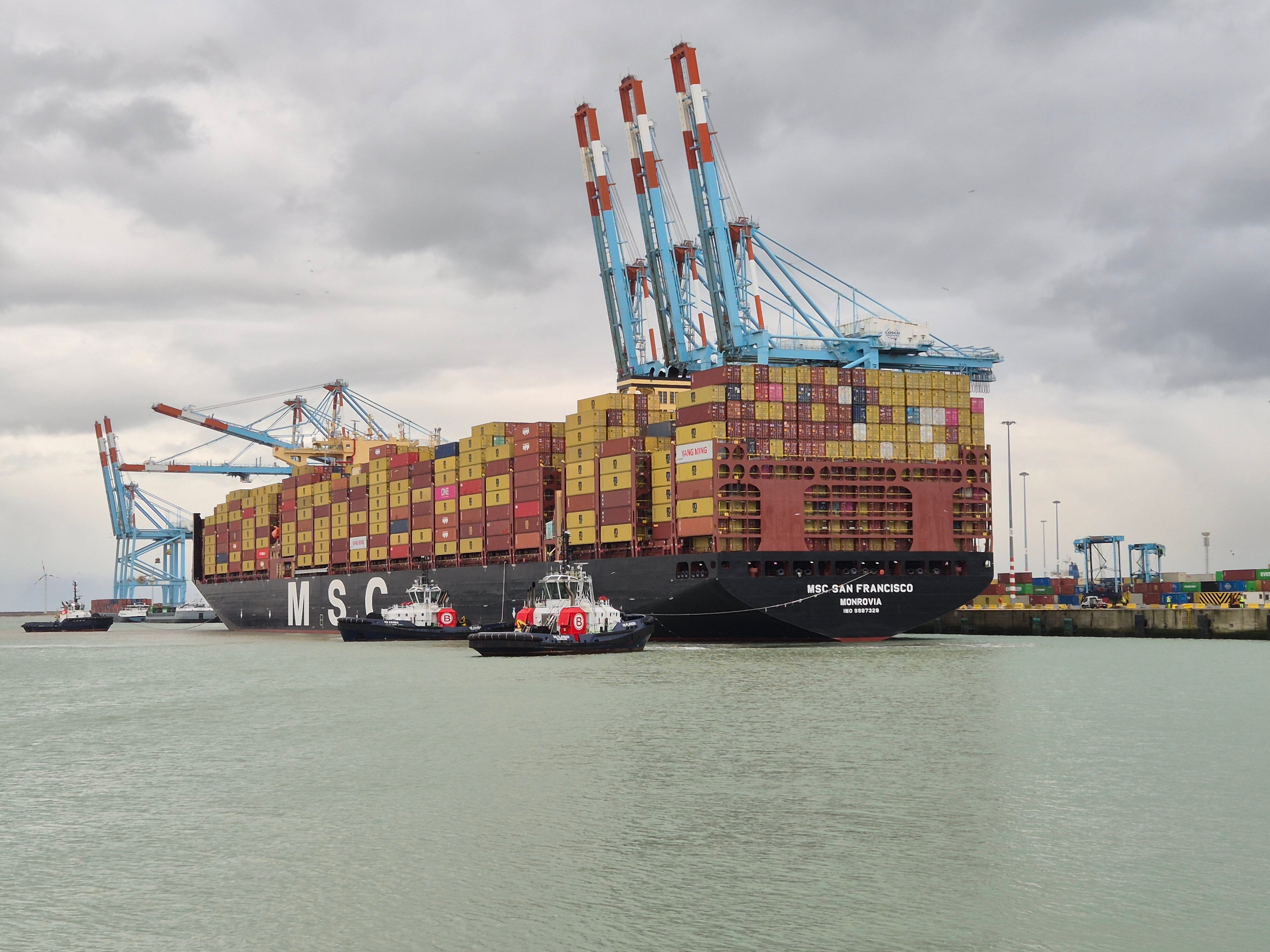 Zeebrugge - new record: MSC San Francisco reaches 16.80 metres draft