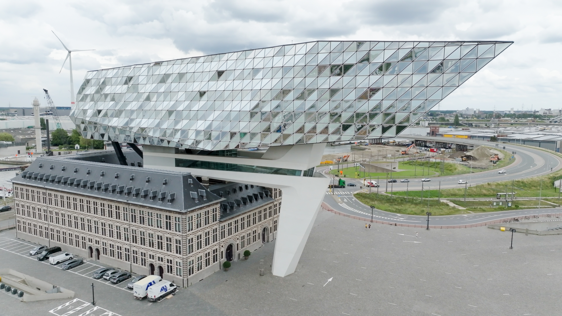 Port of Antwerp-Bruges : Jacques Vandermeiren legt mandaat neer.